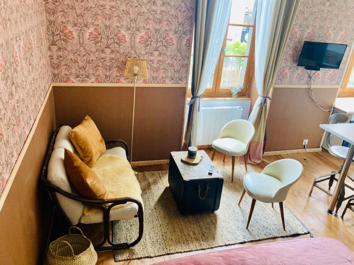 Une Maison De Famille Oloron-Sainte-Marie Zewnętrze zdjęcie